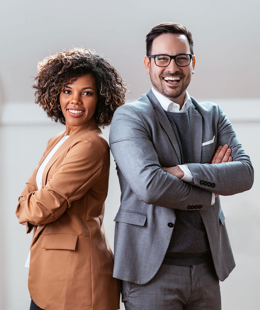 2 people smiling hero